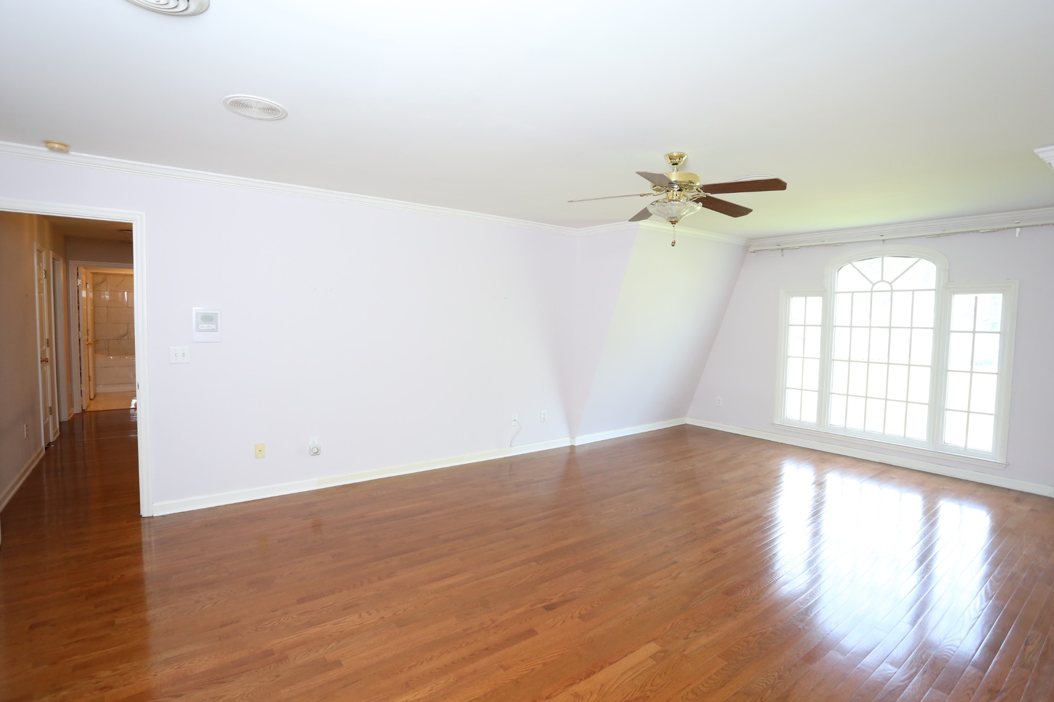 4026 Windland Drive Springfield, TN 37172 - Photo 27 of 48 wooden floor in an empty room with a window