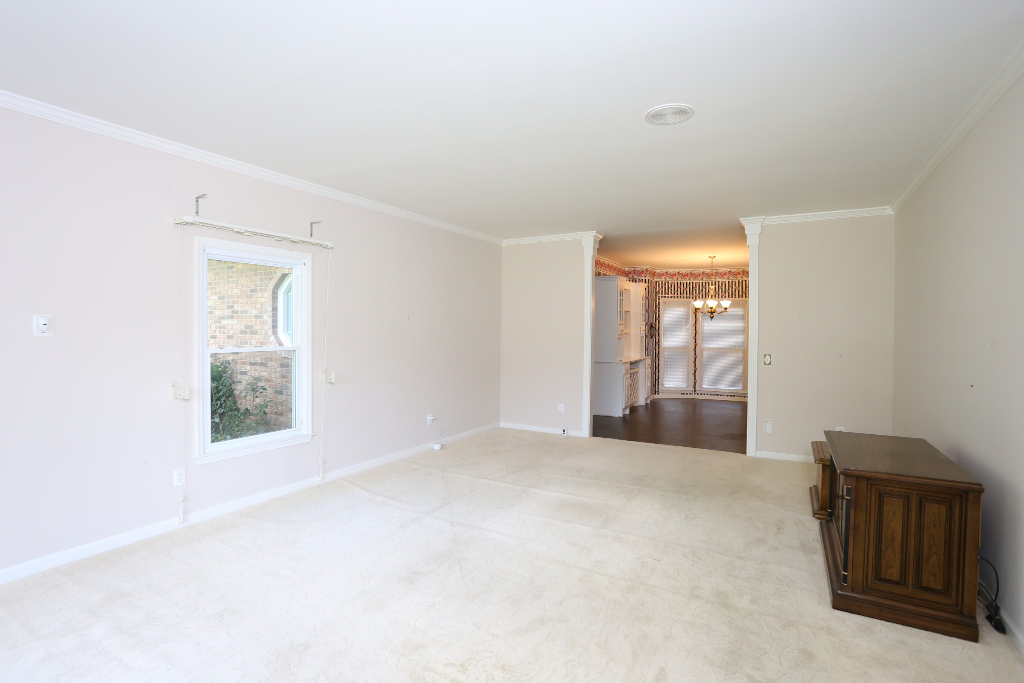 4026 Windland Drive Springfield, TN 37172 - Photo 10 of 48 a view of an empty room and window