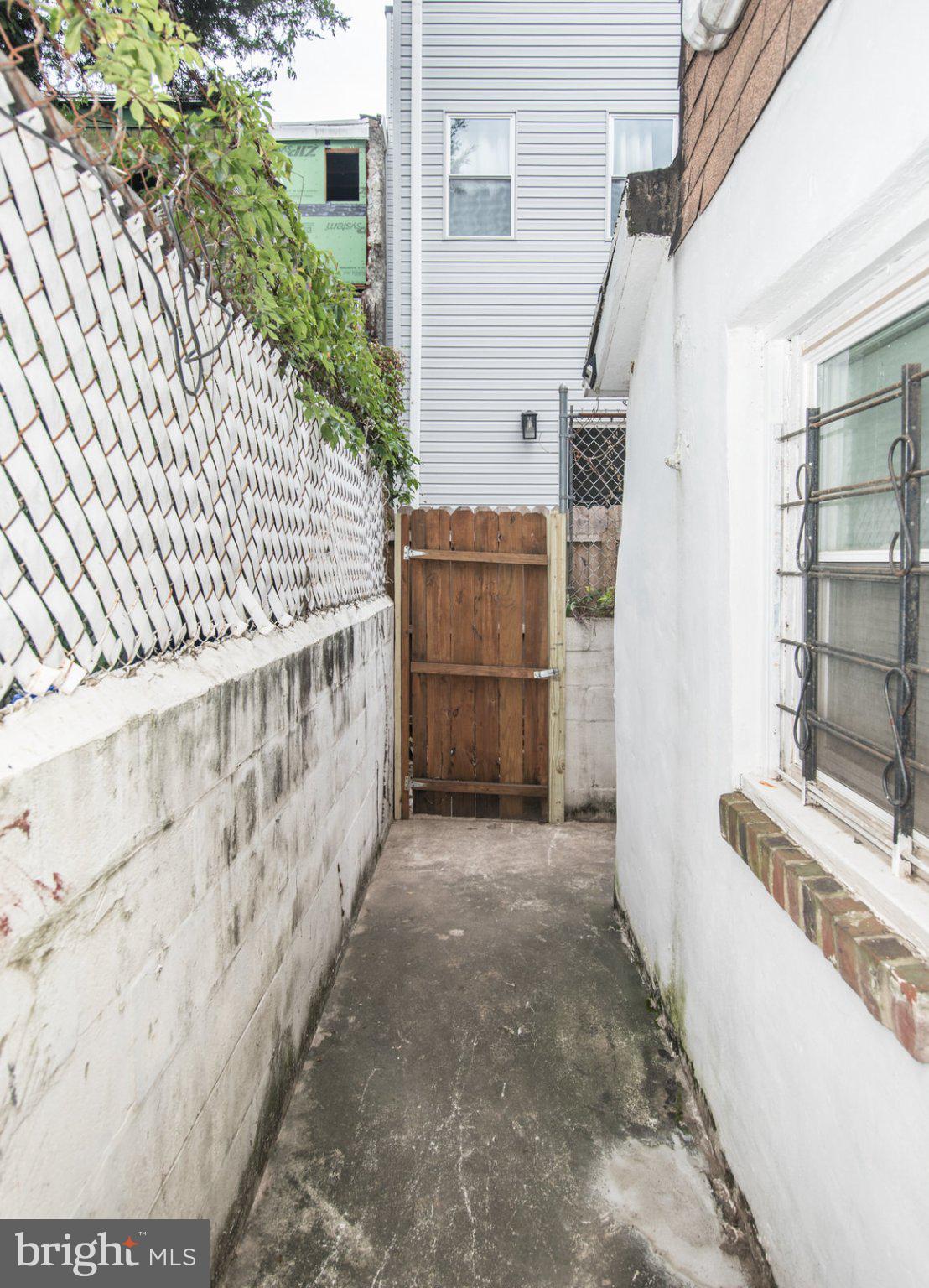 2217 Waterloo Street Philadelphia, PA 19133 - Photo 33 of 34 Gallery Image 33
