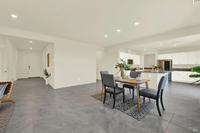 $850,000 | 1695 Blossom Way, Dixon, CA 95620