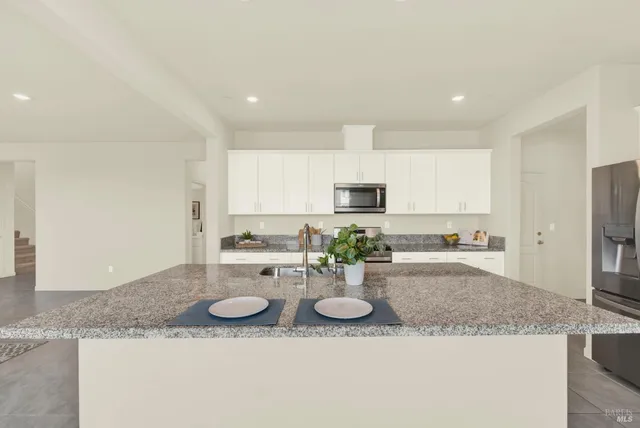 $850,000 | 1695 Blossom Way, Dixon, CA 95620