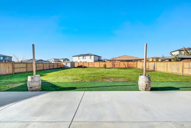 $850,000 | 1695 Blossom Way, Dixon, CA 95620