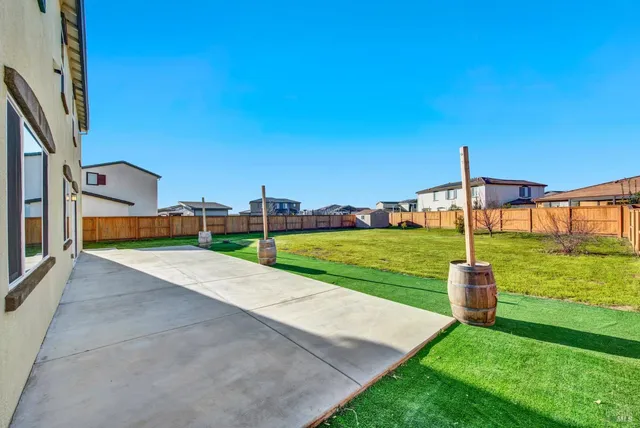 $850,000 | 1695 Blossom Way, Dixon, CA 95620