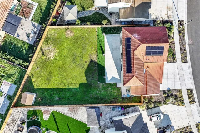 $850,000 | 1695 Blossom Way, Dixon, CA 95620