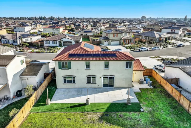 $850,000 | 1695 Blossom Way, Dixon, CA 95620