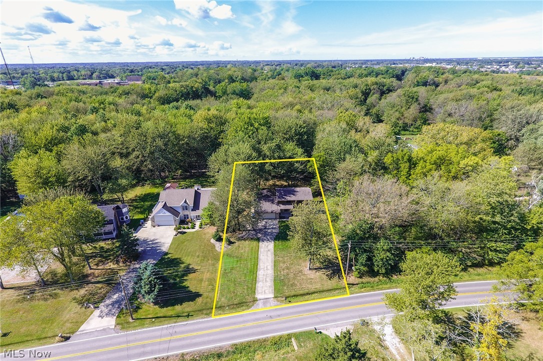 5248 Case Road North Ridgeville, OH 44039 - Photo 27 of 29 Aerial lot view