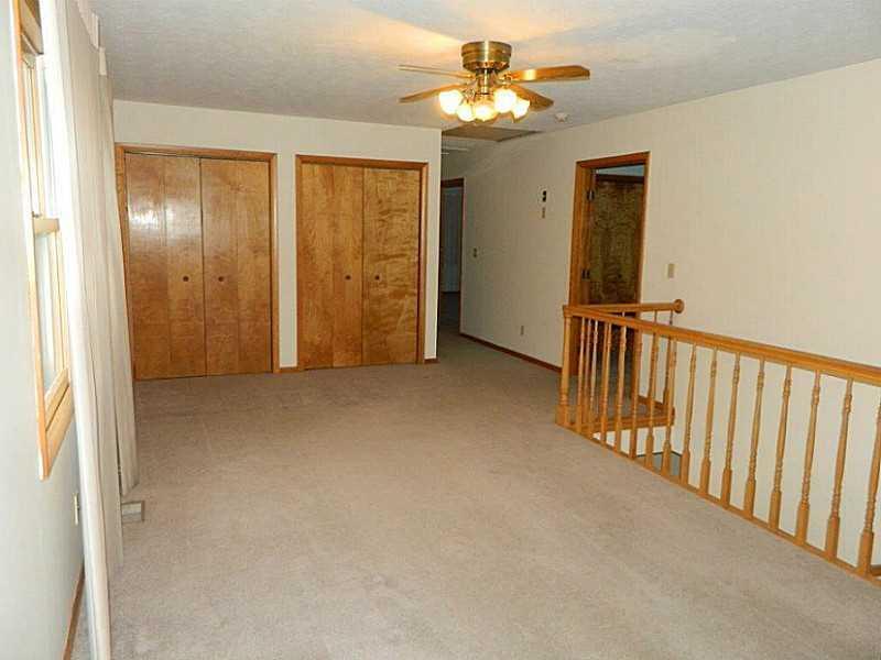 1403 Ronald Road Springfield, OH 45503 - Photo 17 of 25