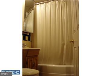 6819 Radbourne Road Upper Darby, PA 19082 - Photo 7 of 9 Bathroom