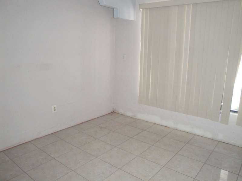 3317 East Almeria Road Phoenix, AZ 85008 - Photo 5 of 8 Master bedroom