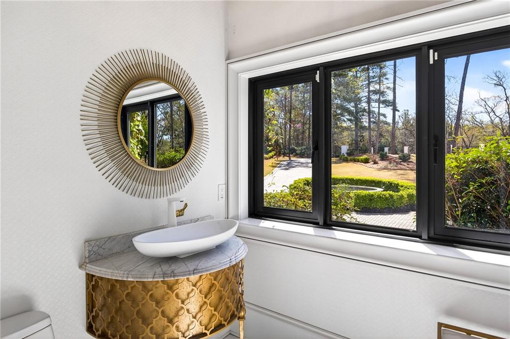 5320 Riverview Road Northwest Atlanta, GA 30339 - Photo 18 of 83