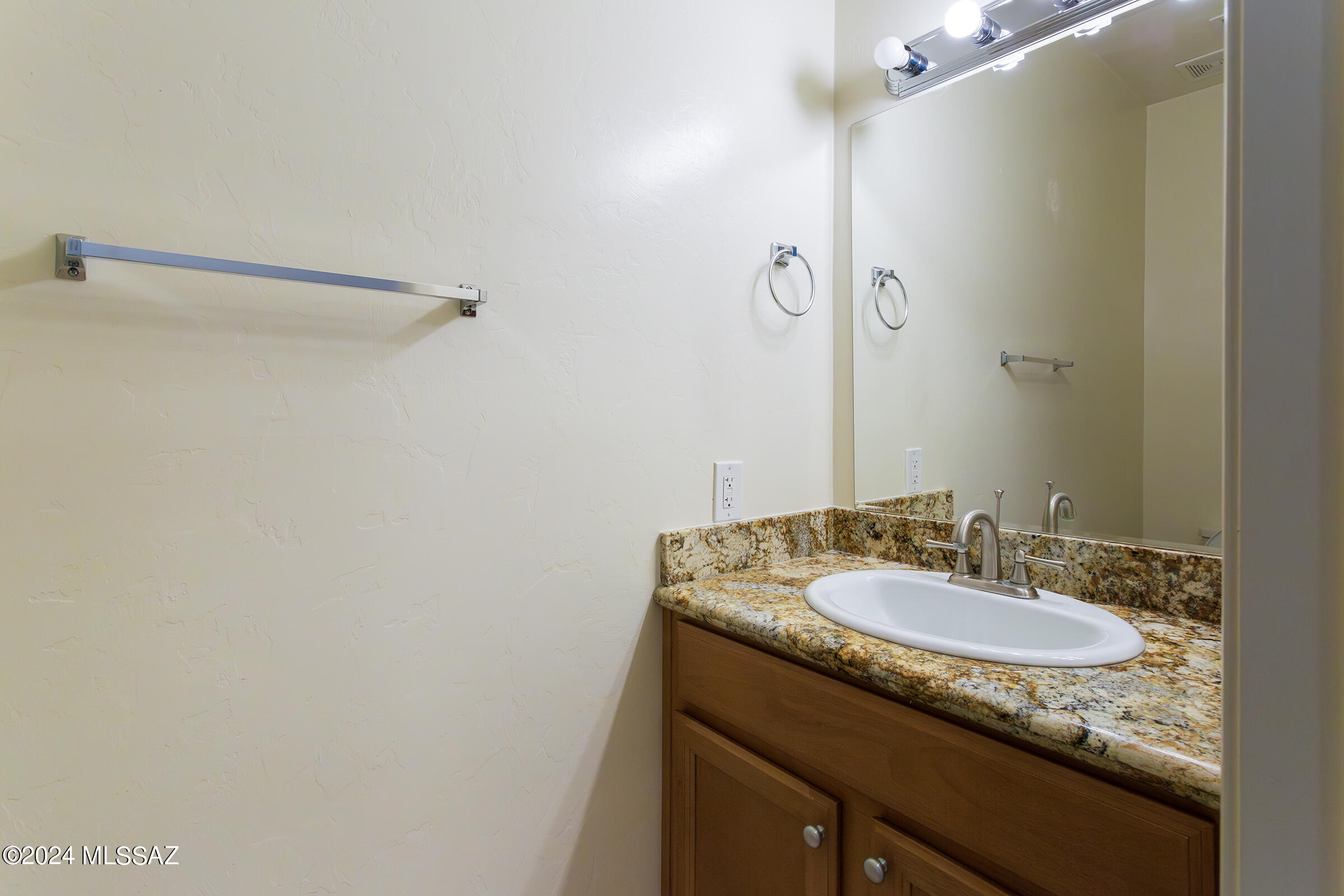 293 Paseo Mascota Rio Rico, AZ 85648 - Photo 14 of 34