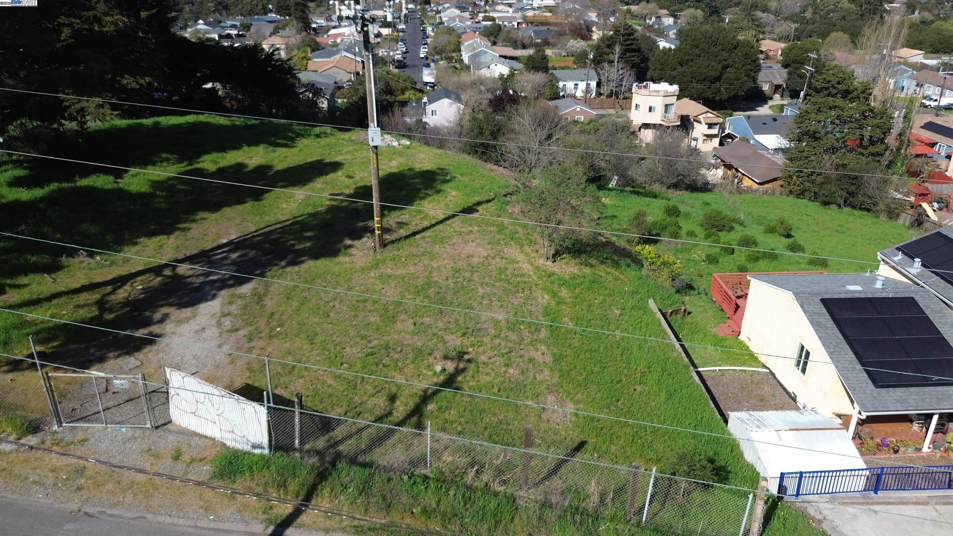 3944 La Cima Road El Sobrante, CA 94803 - Photo 29 of 35 an aerial view of a house