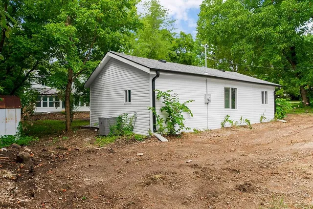 $120,000 | 108 South 1st Street, Mound City, KS 66056