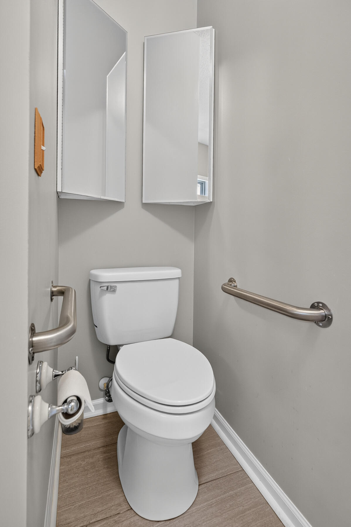 132 Paddock Way Summerville, SC 29486 - Photo 37 of 57 Primary en Suite