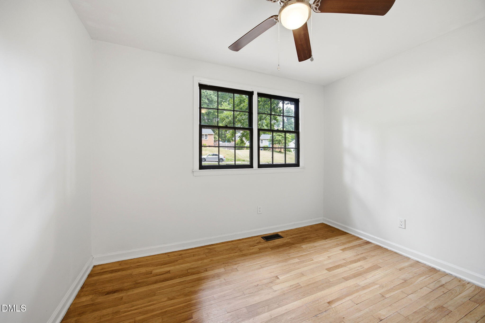 608 Dennis Avenue Raleigh, NC 27604 - Photo 17 of 35 bedroom1