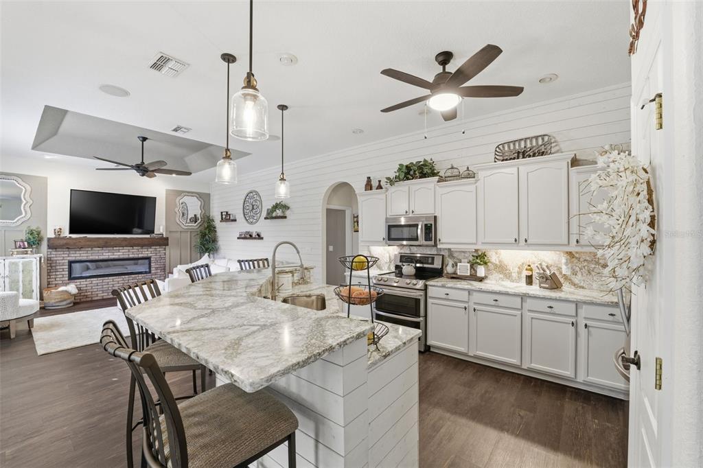 13843 Rudi Loop Spring Hill, FL 34609 - Photo 11 of 66