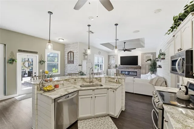 $495,000 | 13843 Rudi Loop, Spring Hill, FL 34609