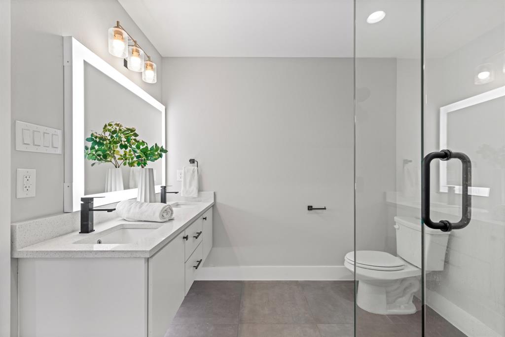 4709 Virginia Avenue, Unit 4 Dallas, TX 75204 - Photo 30 of 38