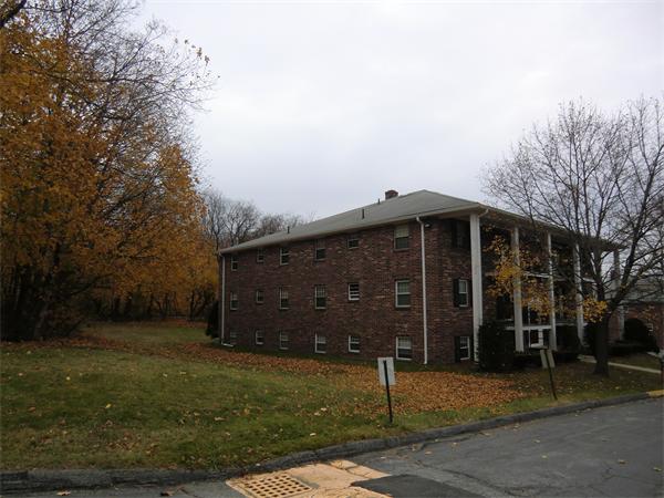 11 Walker Road, Unit 2 North Andover, MA 01845 - Photo 9 of 9 Gallery Image 9