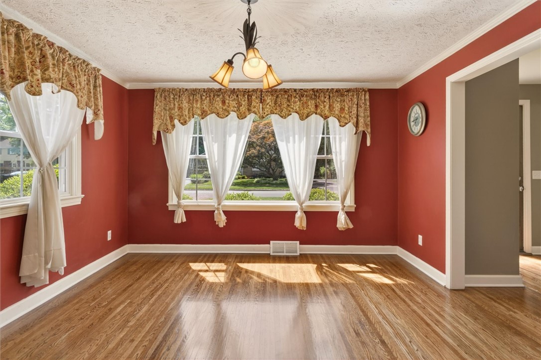 1792 Winton Road North Irondequoit, NY 14609 - Photo 25 of 48