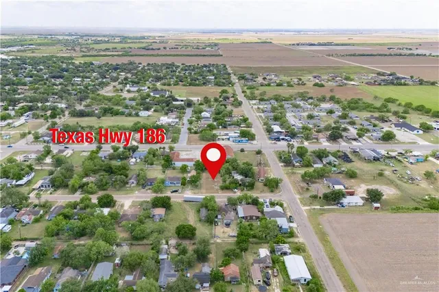 $30,000 | 931 West Main Avenue, Raymondville, TX 78580