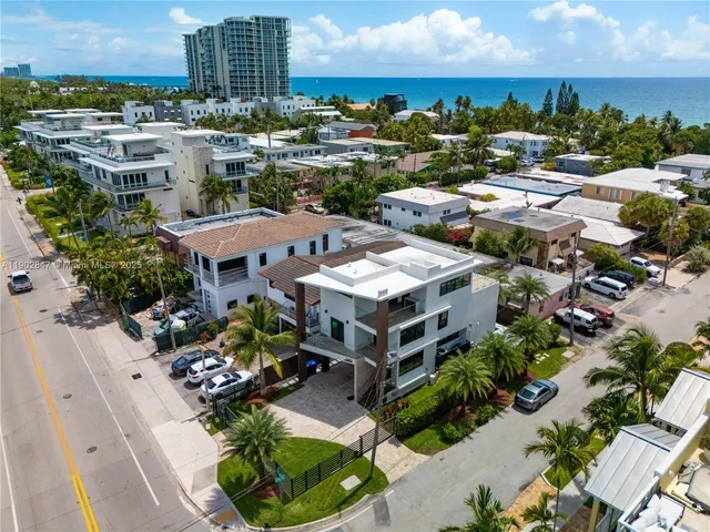 $3,195,000 | 5601 North Ocean Drive, Hollywood, FL 33019