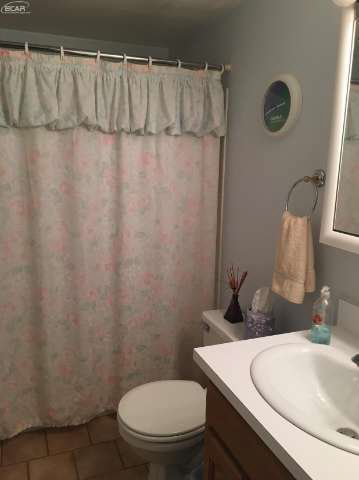 2140 Elms Road Swartz Creek, MI 48473 - Photo 24 of 39 21198788-23.JPG