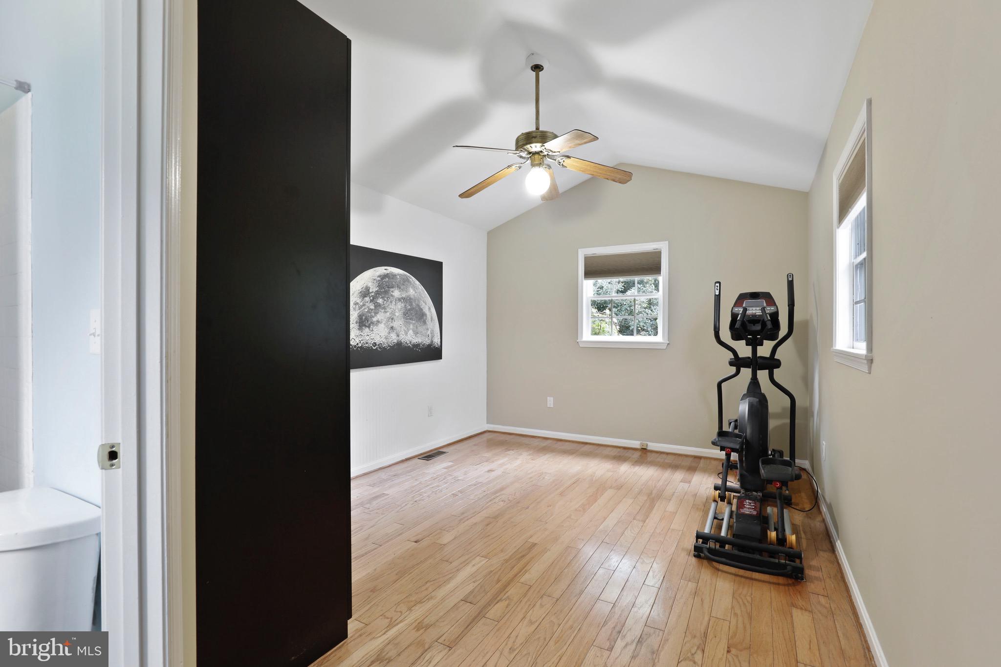 5821 Clearspring Road Baltimore, MD 21212 - Photo 14 of 33