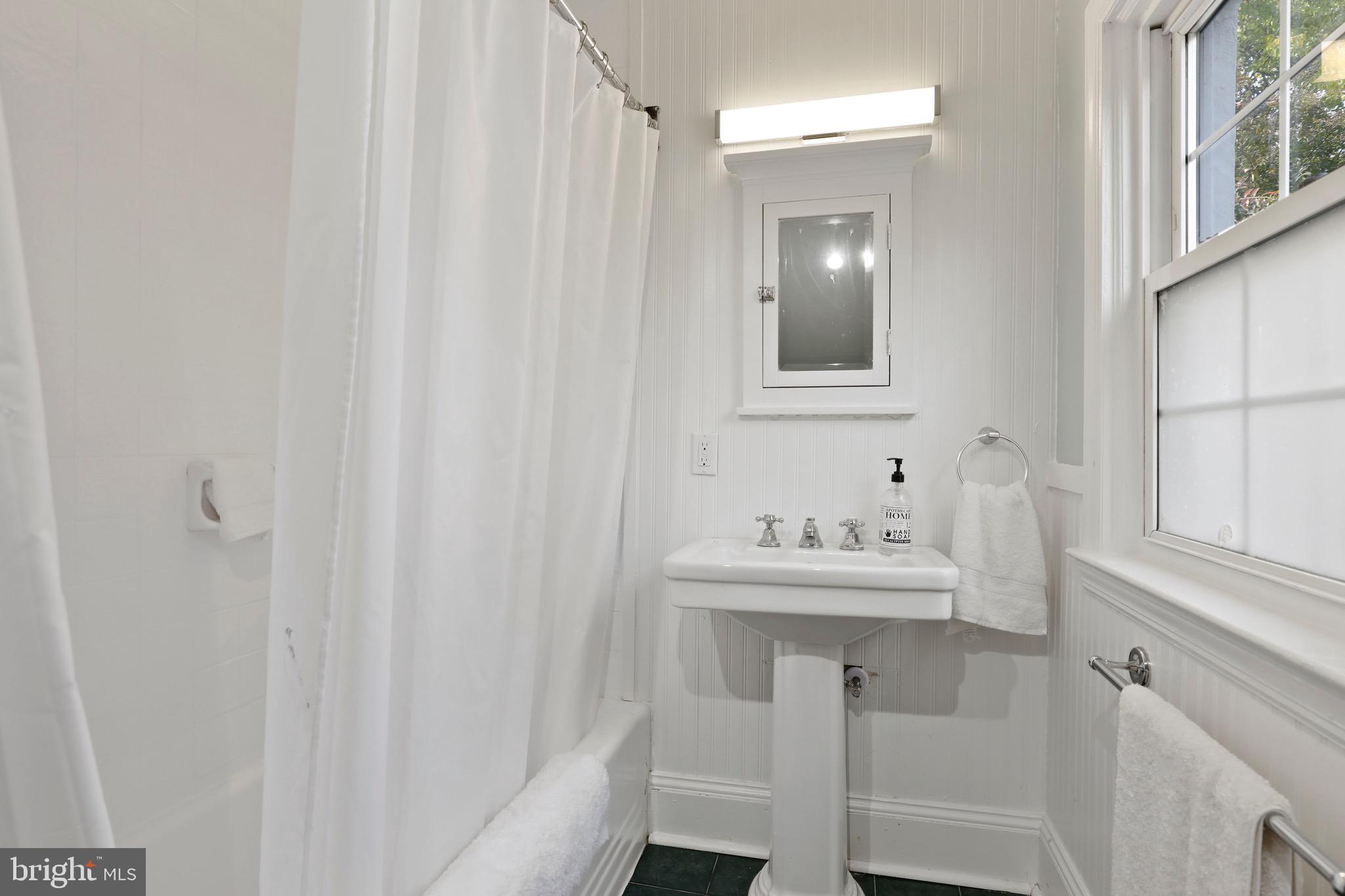 5821 Clearspring Road Baltimore, MD 21212 - Photo 28 of 33