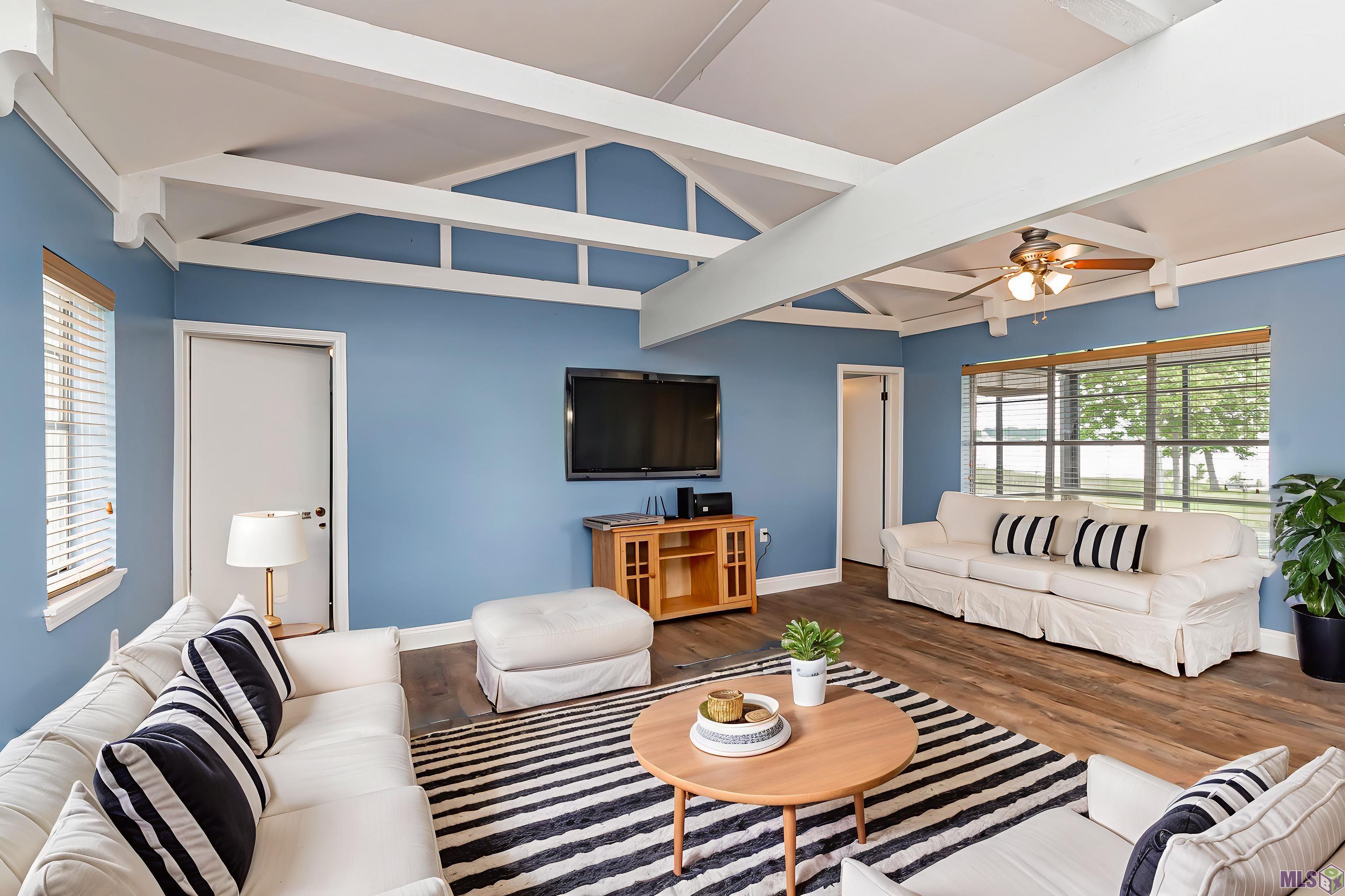 10467 Island Road Ventress, LA 70783 - Photo 9 of 18