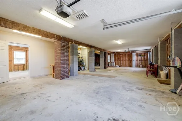 $3,250 | 886 Waterford Landing Road, Richmond Hill, GA 31324
