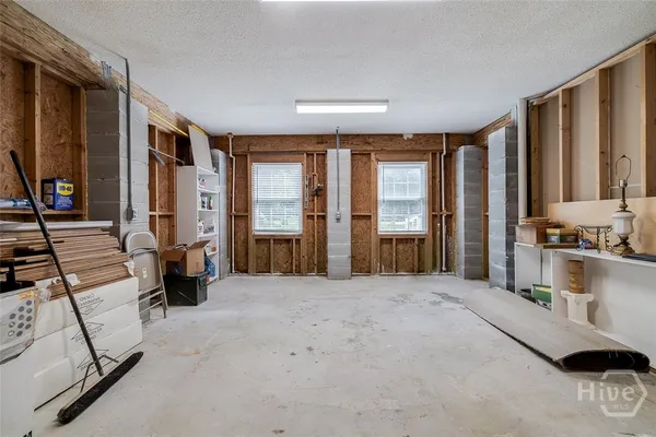 $3,250 | 886 Waterford Landing Road, Richmond Hill, GA 31324