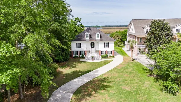 $3,250 | 886 Waterford Landing Road, Richmond Hill, GA 31324