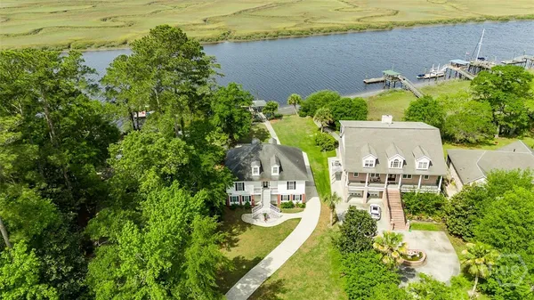 $3,250 | 886 Waterford Landing Road, Richmond Hill, GA 31324