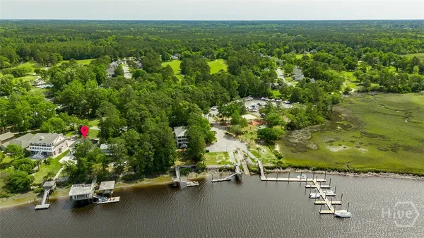 $3,250 | 886 Waterford Landing Road, Richmond Hill, GA 31324