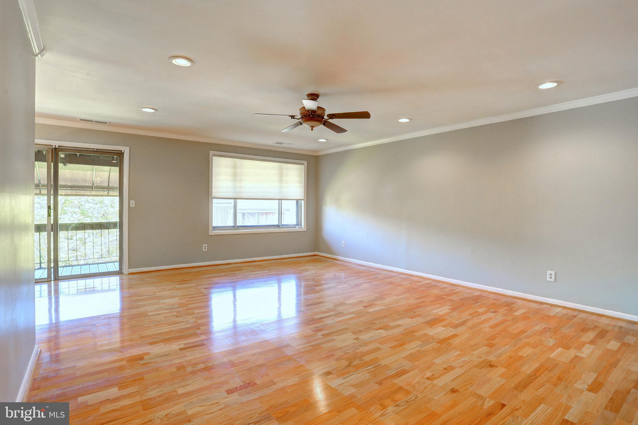 8 Cross Keys Road, Unit 8F Baltimore, MD 21210 - Photo 6 of 47 Gallery Image 6