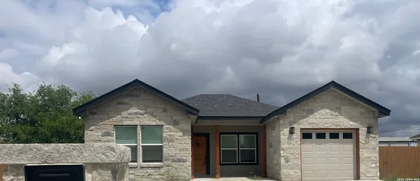 $349,000 | 5511 Pageland Drive, Kirby, TX 78219