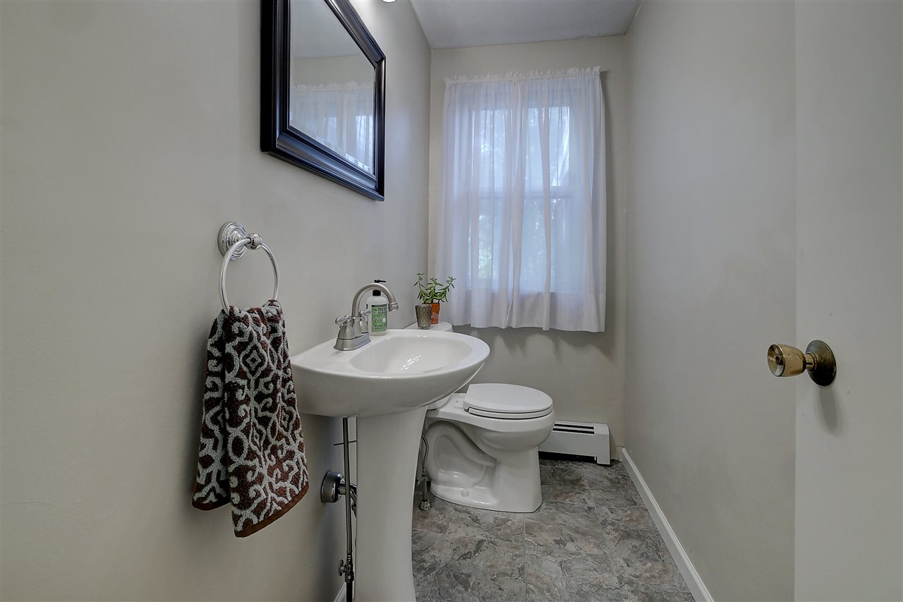 24 Juniper Ridge Road Exeter, NH 03833 - Photo 10 of 30
