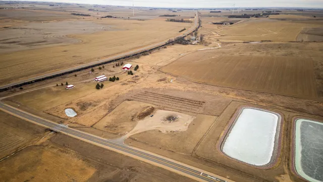 $899,900 | 898 60th Avenue, Beaver Creek, MN 56116