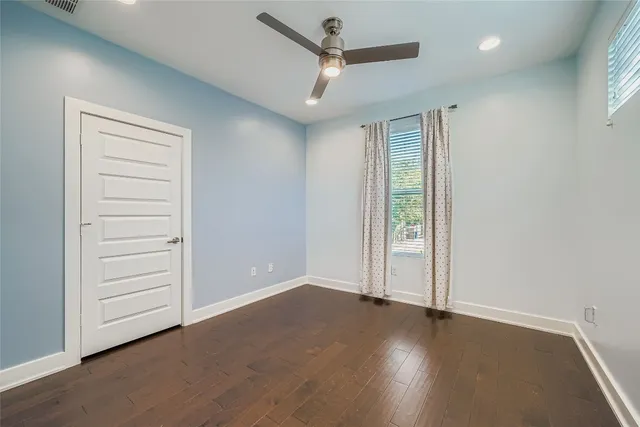 $3,650 | 405 West Croslin Street, Austin, TX 78752