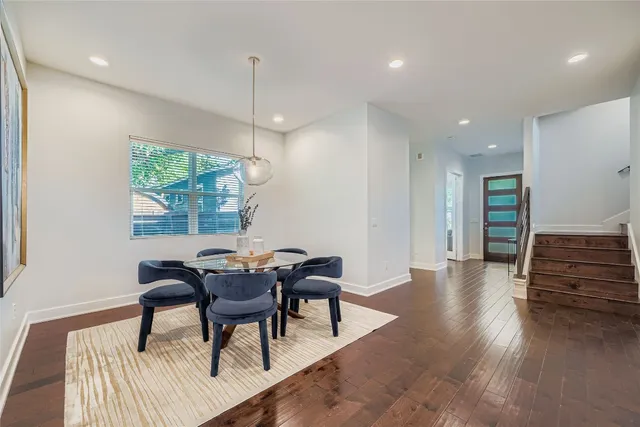 $3,650 | 405 West Croslin Street, Austin, TX 78752