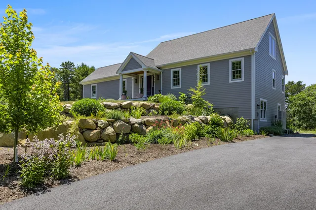 $1,825,000 | 410 Blueberry Pond Drive, Brewster, MA 02631
