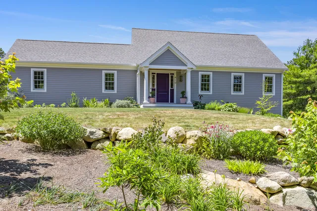 $1,825,000 | 410 Blueberry Pond Drive, Brewster, MA 02631
