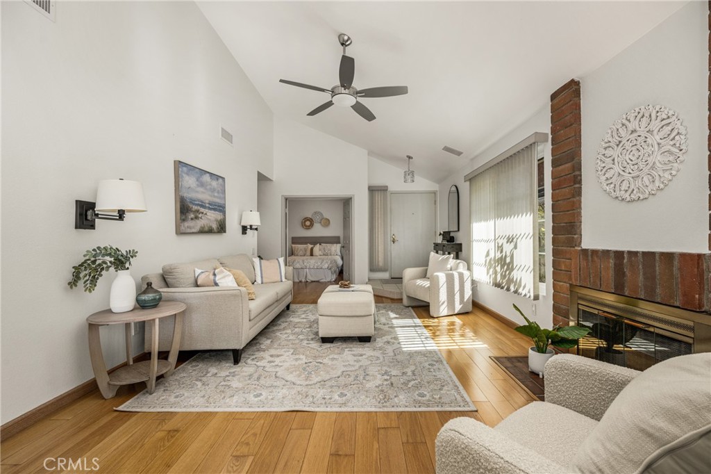 6 Whitecloud Irvine, CA 92614 - Photo 6 of 45 a living room with furniture