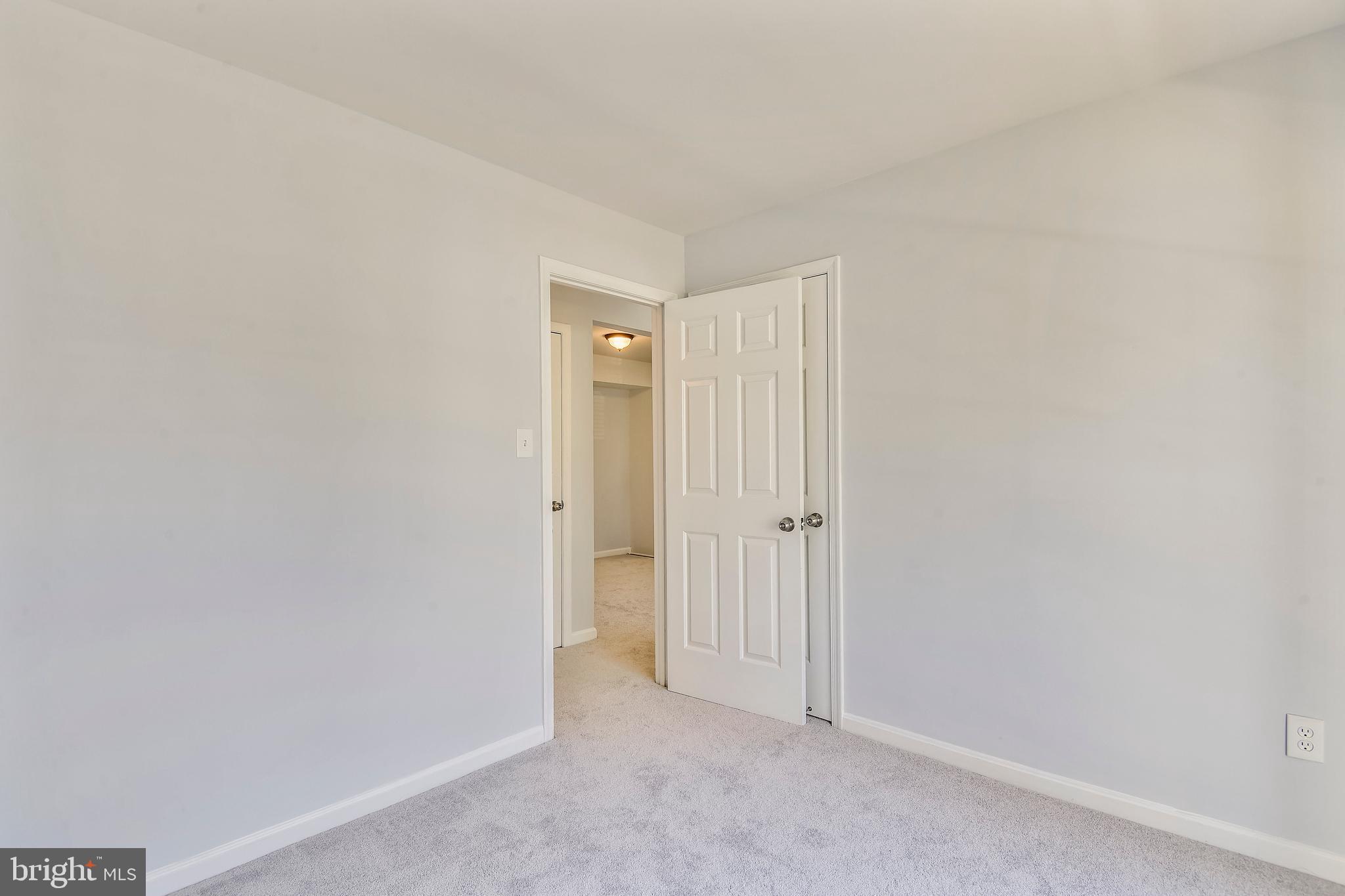 2229 Lovedale Lane, Unit 305B I Reston, VA 20191 - Photo 23 of 51 Bedroom 2