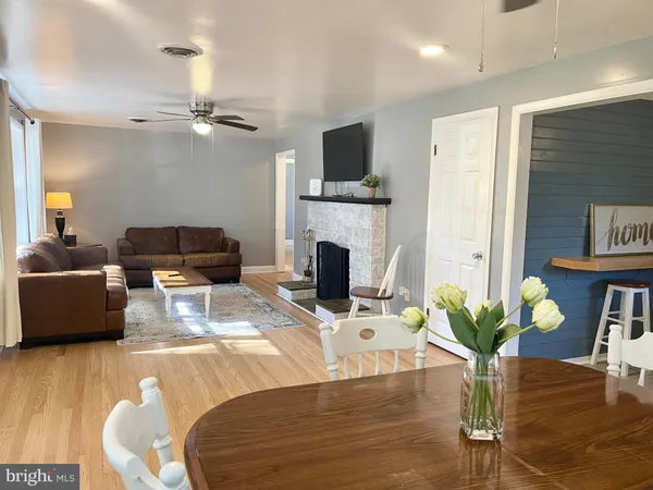 $615,000 | 28321 Kemptown Road, Damascus, MD 20872