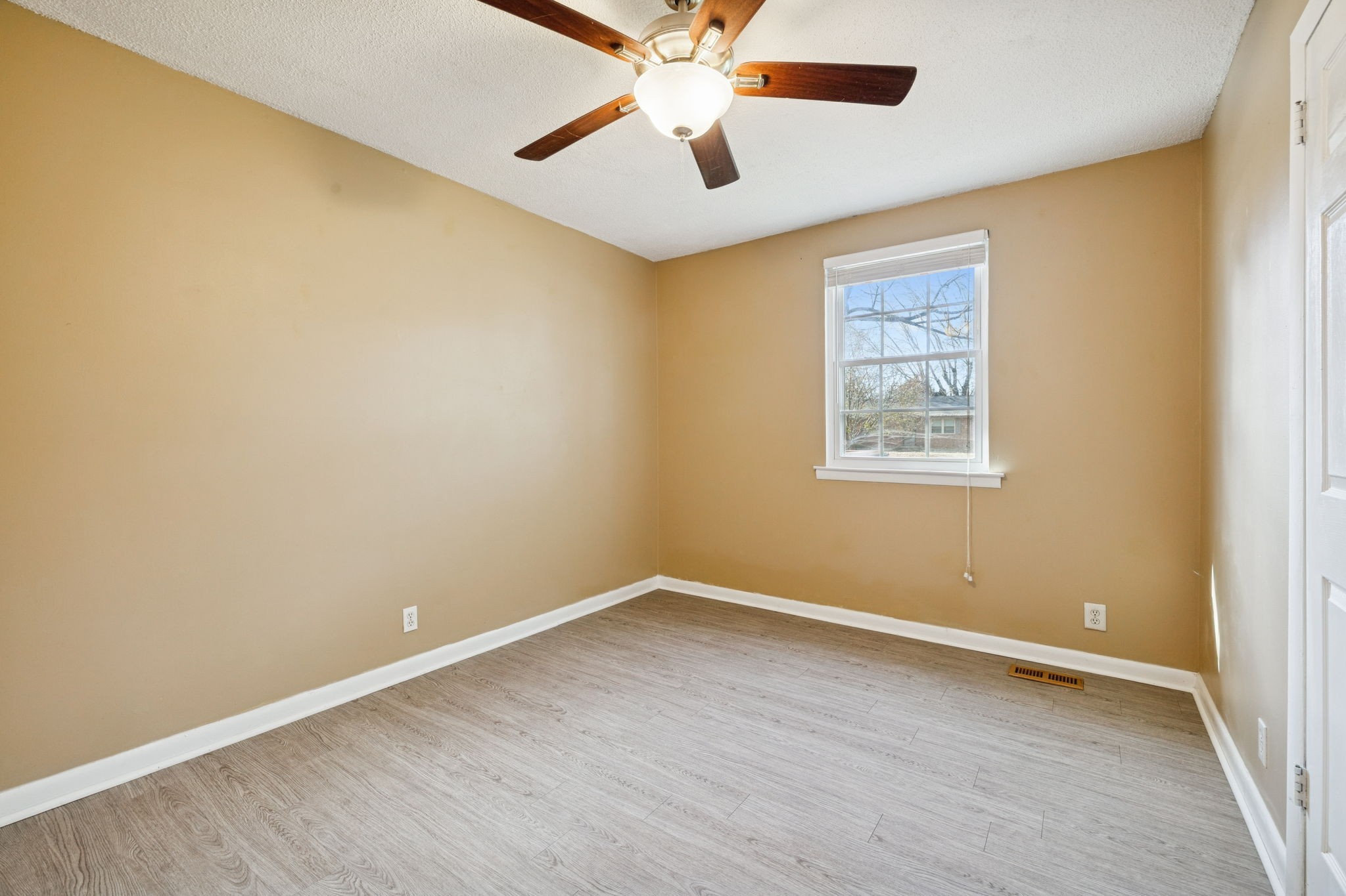 202 Austin Drive Portland, TN 37148 - Photo 33 of 48