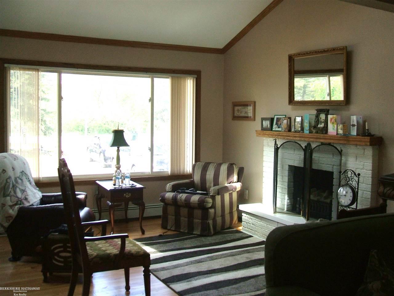 64460 Romeo Plank Road Ray, MI 48096 - Photo 10 of 40