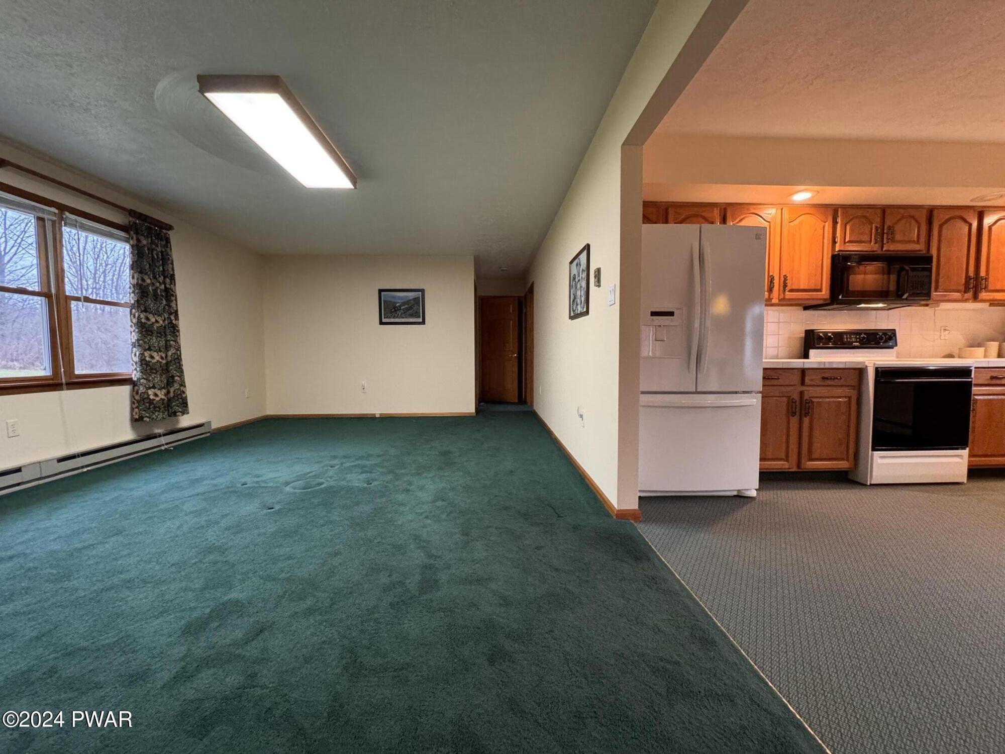 194 North Smith Road, Unit B Waymart, PA 18472 - Photo 10 of 19