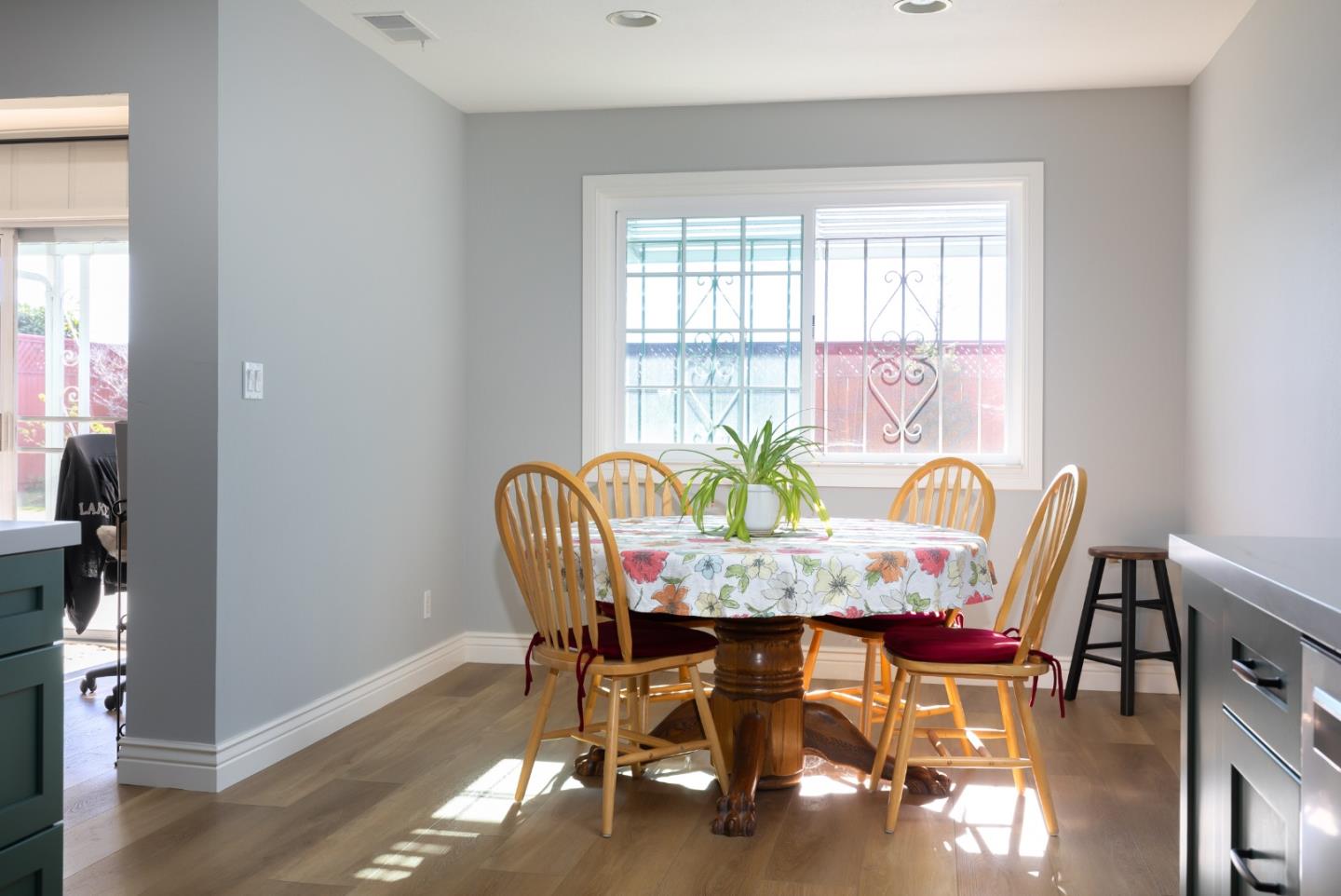 624 Delta Way Watsonville, CA 95076 - Photo 11 of 22